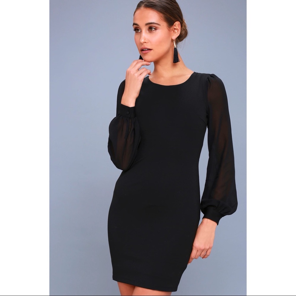Lulus Black Long Sleeve Bodycon dress- nwt